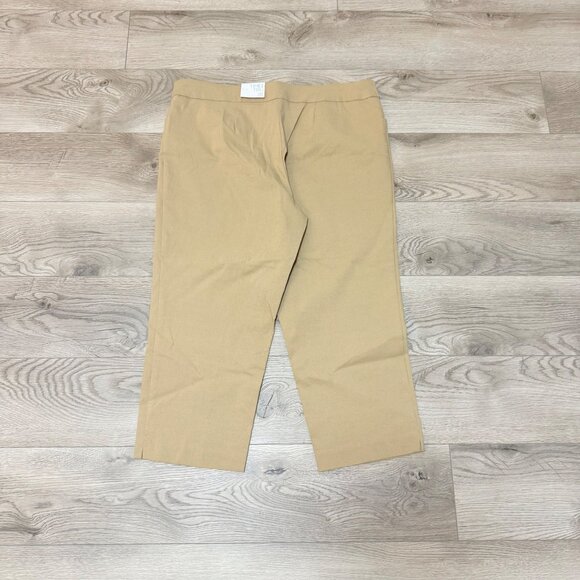 Time and Tru Capri Crop Pants Womens Size 14 Khaki Mid Rise Millennium Casual - Picture 12 of 12
